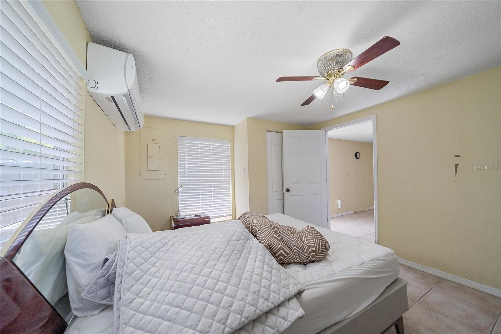 87 SAINT LUCIE AVE, SARASOTA, FL, 34232