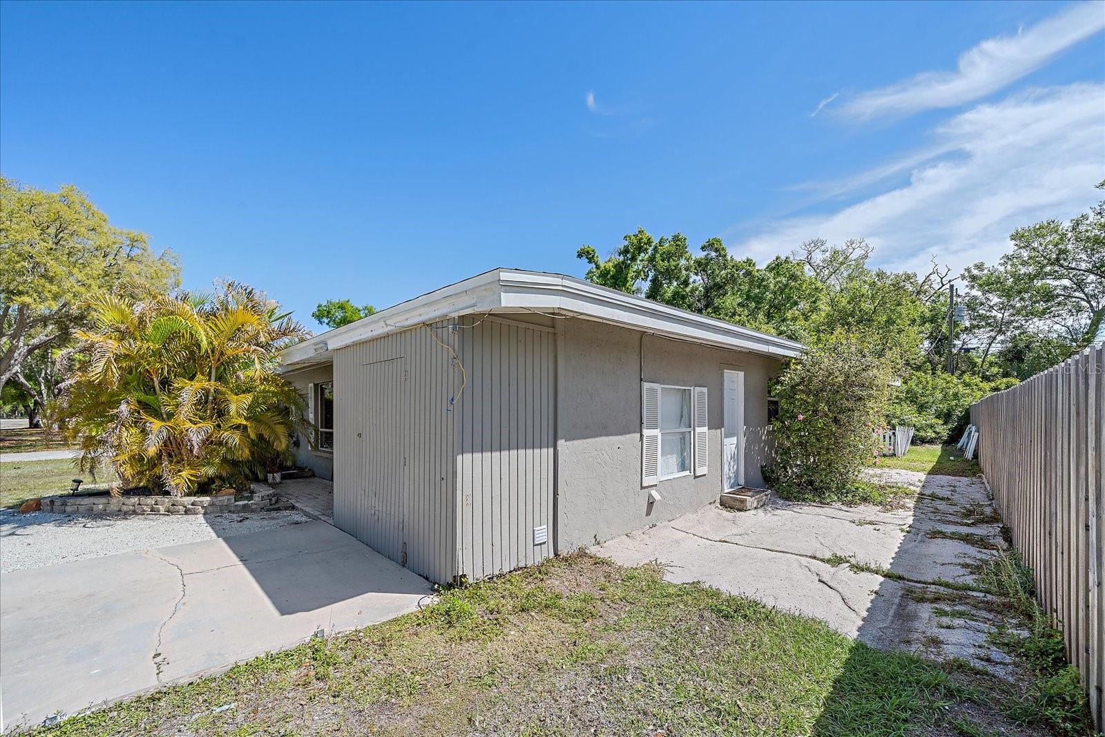 87 SAINT LUCIE AVE, SARASOTA, FL, 34232