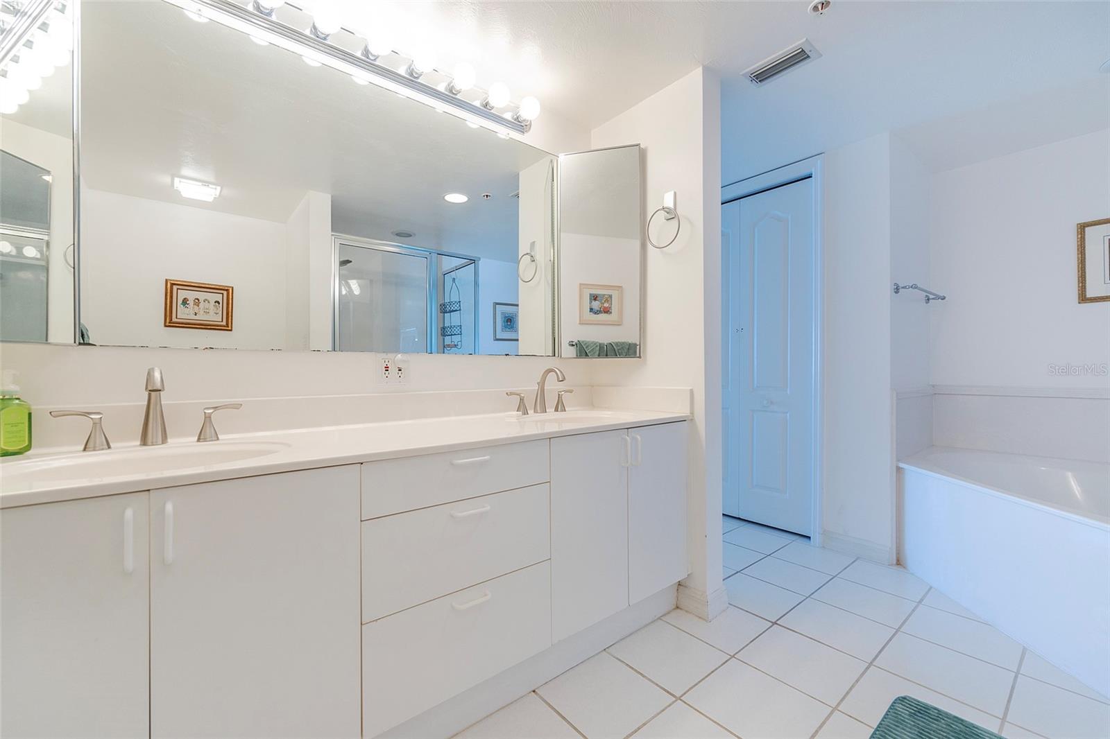 2937 S ATLANTIC AVE #1606, DAYTONA BEACH SHORES, FL, 32118