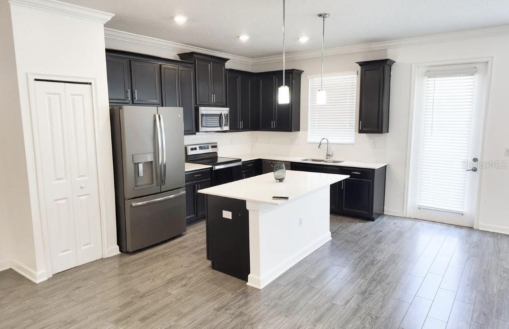 8543 SPYGLASS LN, DAVENPORT, FL, 33896