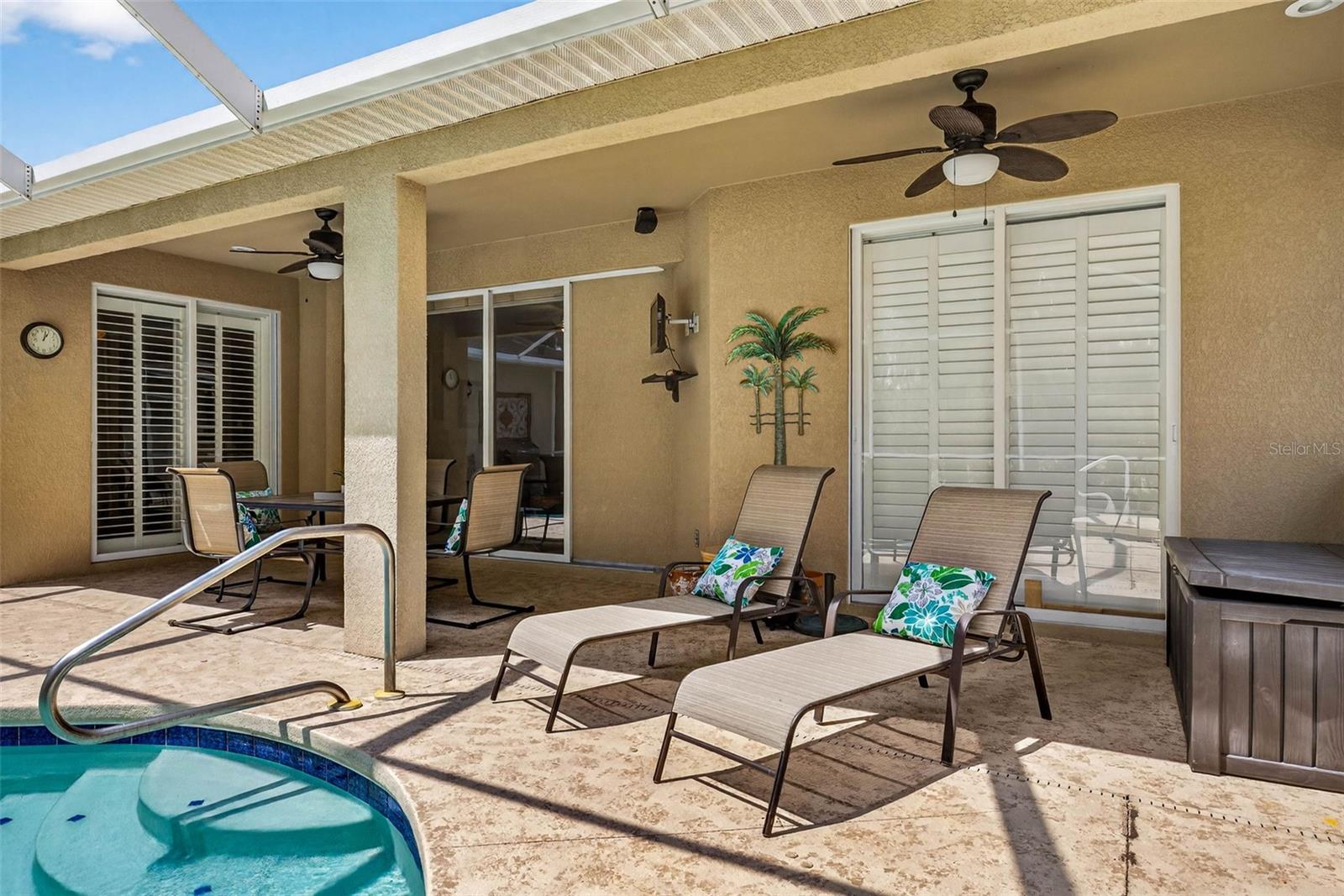 3819 SALIDA DELSOL DR, SUN CITY CENTER, FL, 33573