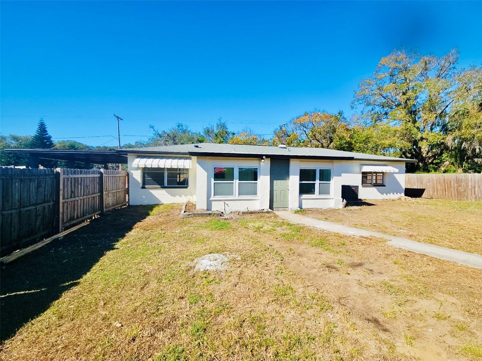 1607 BELL SHOALS RD, BRANDON, FL, 33511