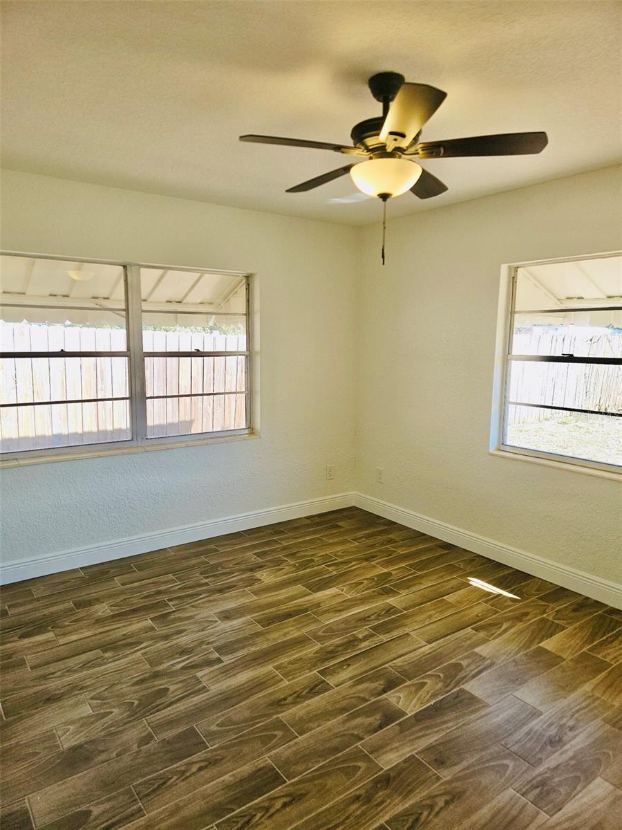 1607 BELL SHOALS RD, BRANDON, FL, 33511