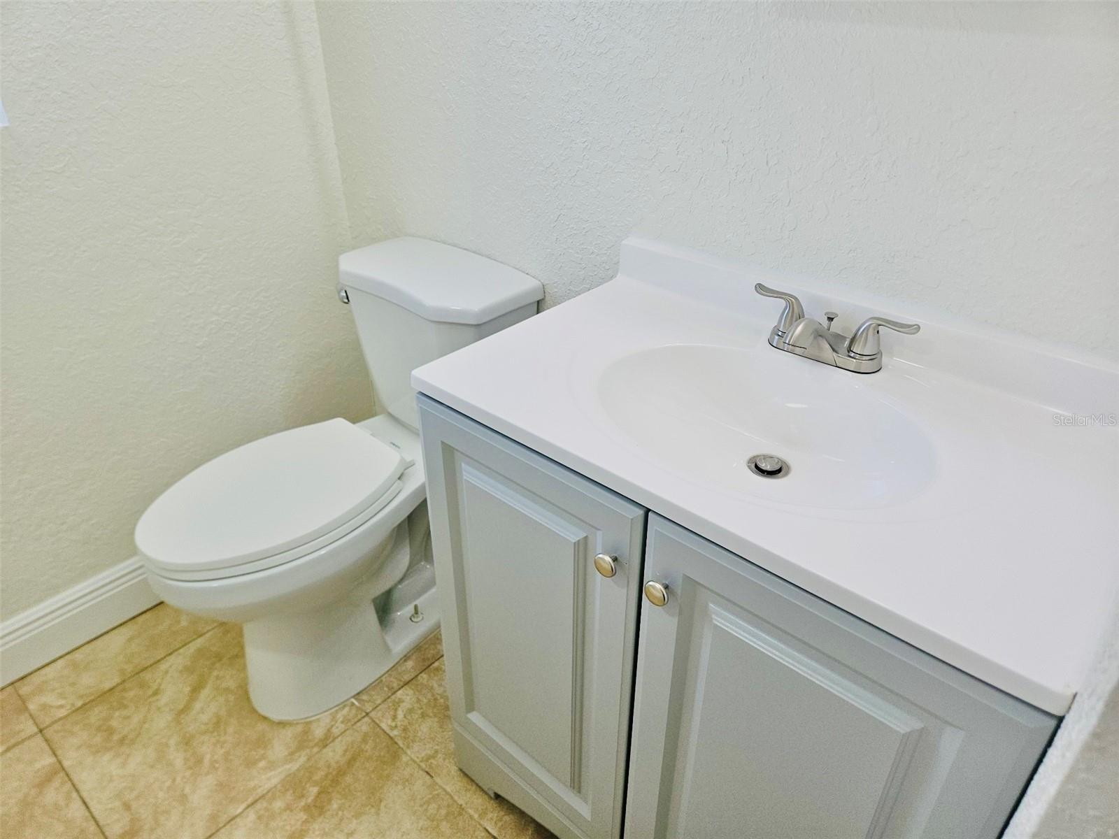 1607 BELL SHOALS RD, BRANDON, FL, 33511