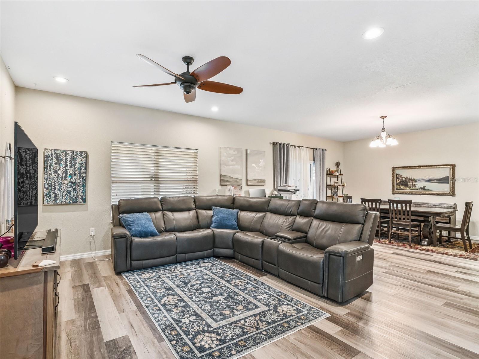 4904 NE 123RD LN, OXFORD, FL, 34484