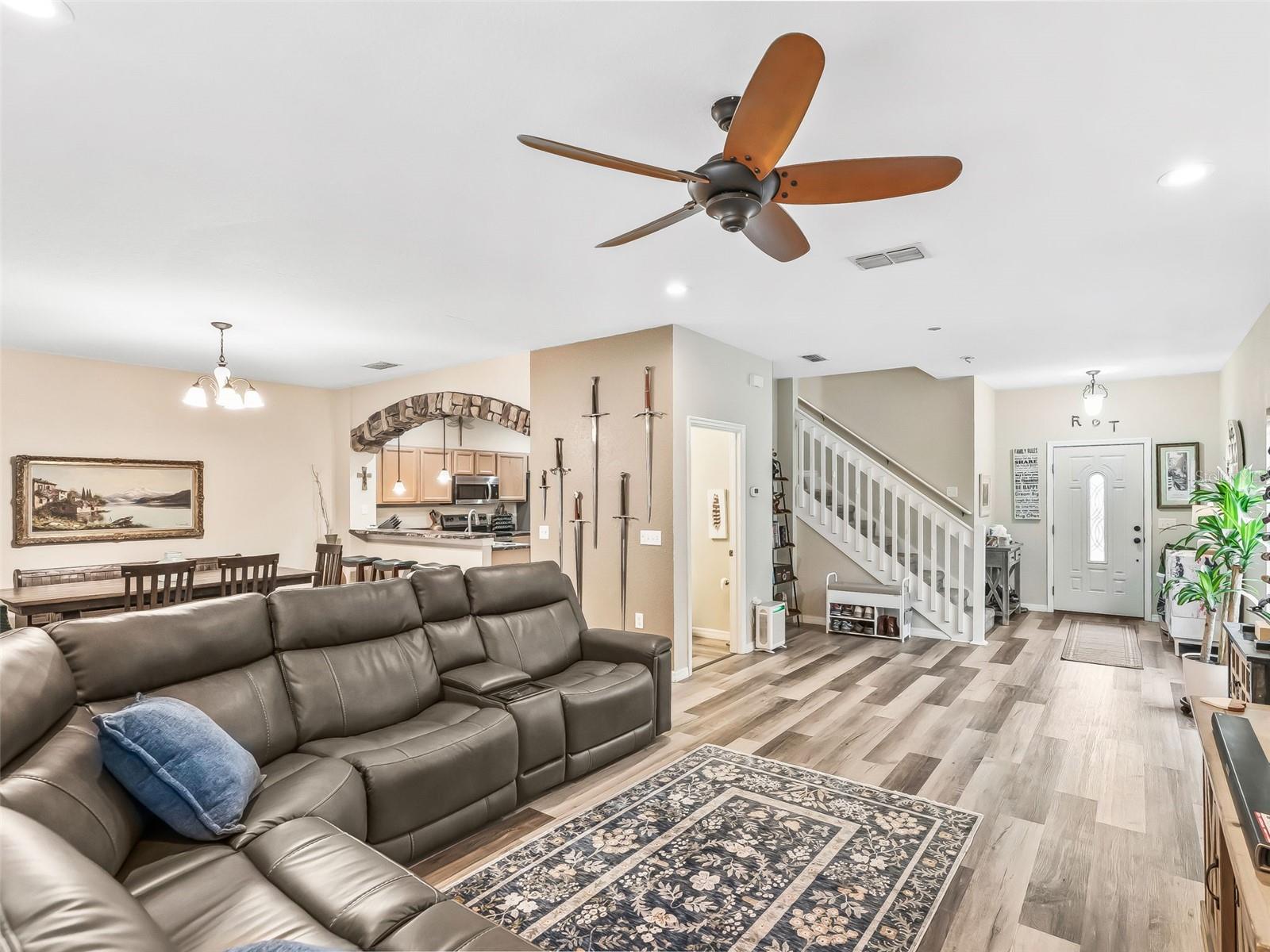 4904 NE 123RD LN, OXFORD, FL, 34484