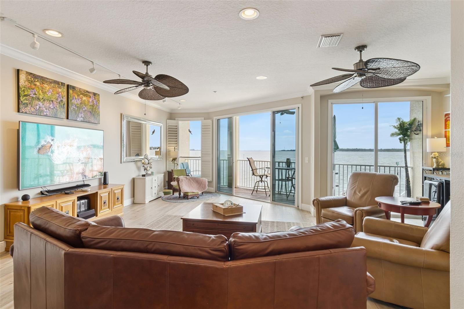 137 BRENT CIR, OLDSMAR, FL, 34677