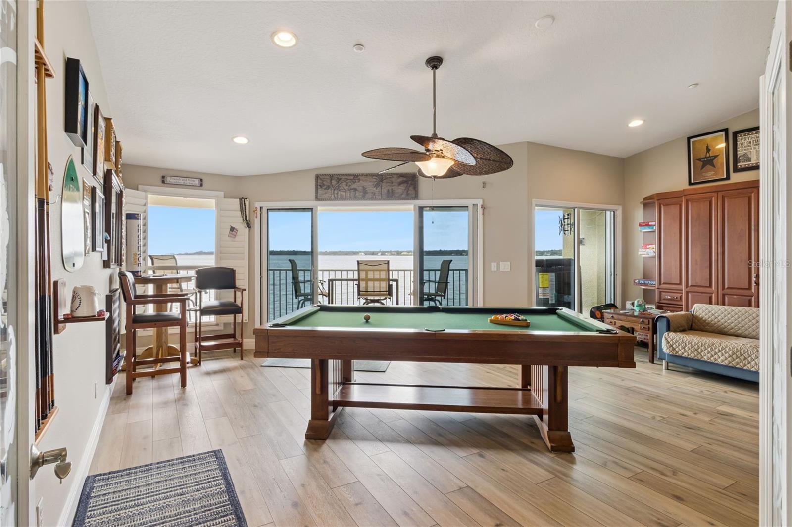 137 BRENT CIR, OLDSMAR, FL, 34677