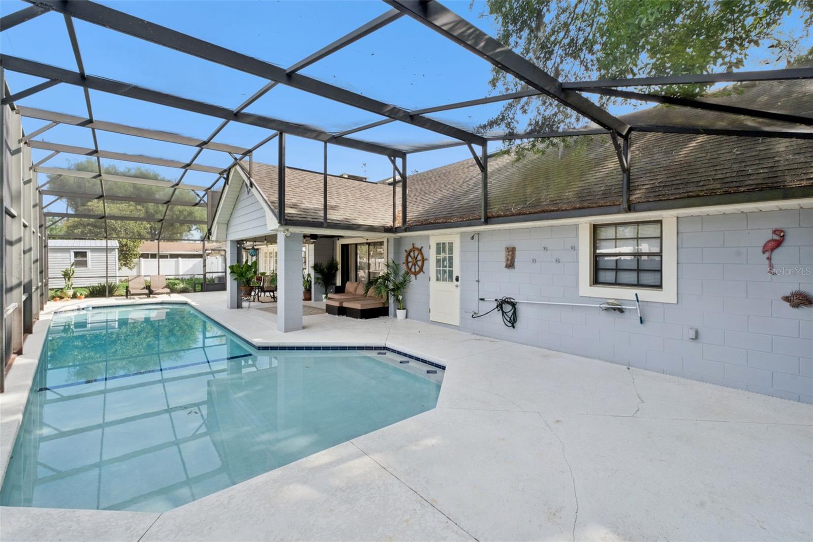 2002 FAIRWAY DR, EUSTIS, FL, 32726