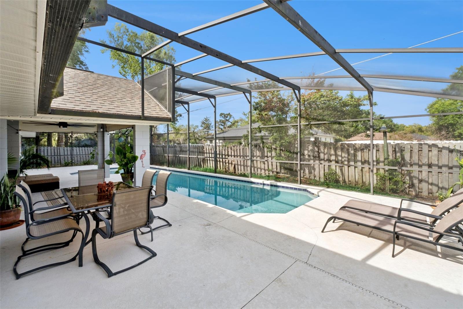 2002 FAIRWAY DR, EUSTIS, FL, 32726