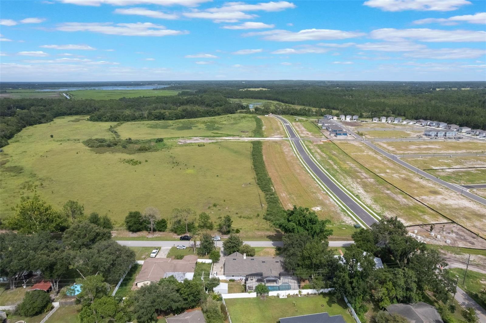 2002 FAIRWAY DR, EUSTIS, FL, 32726