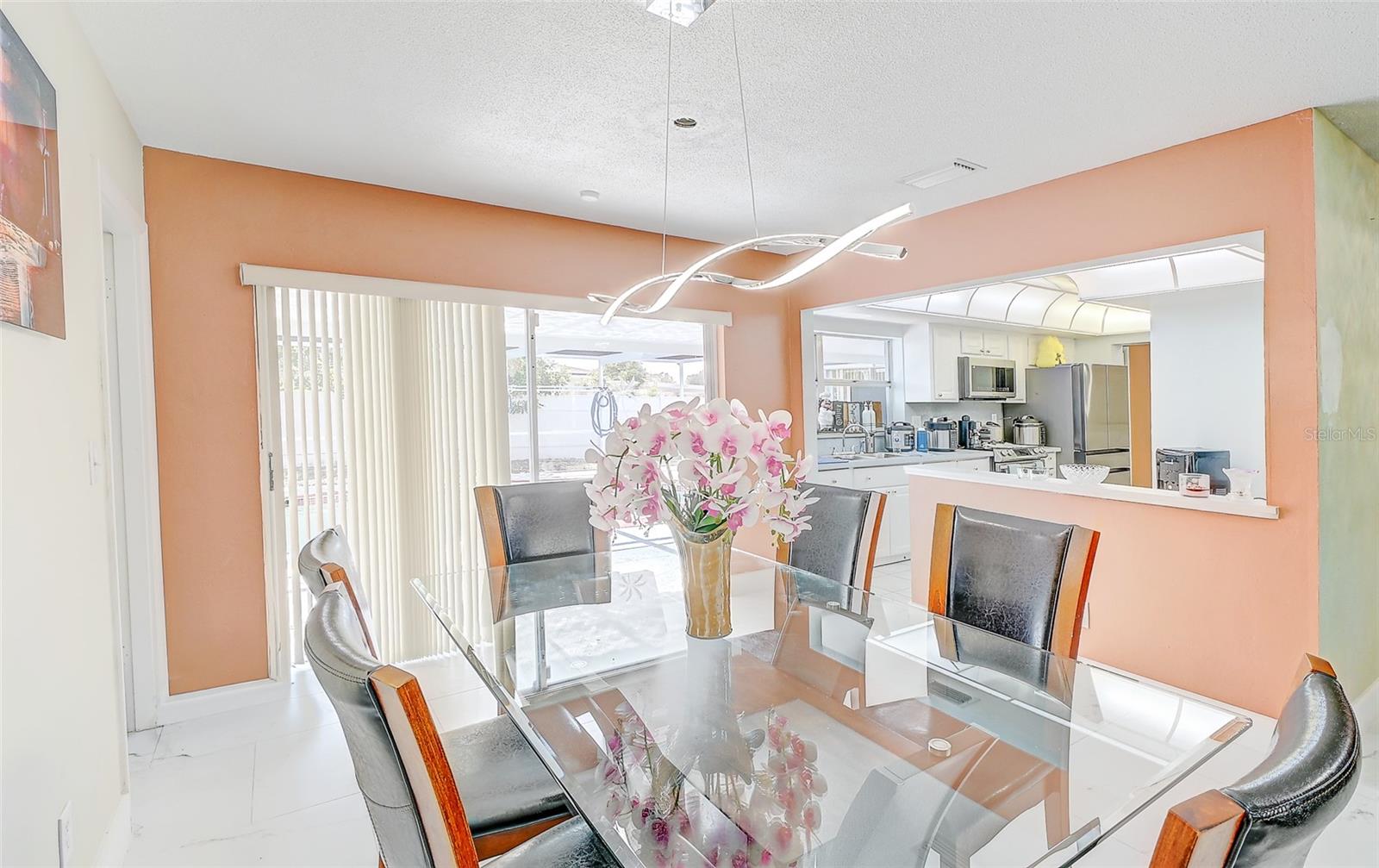 1678 COUNTRY CLUB PKWY, LEHIGH ACRES, FL, 33936