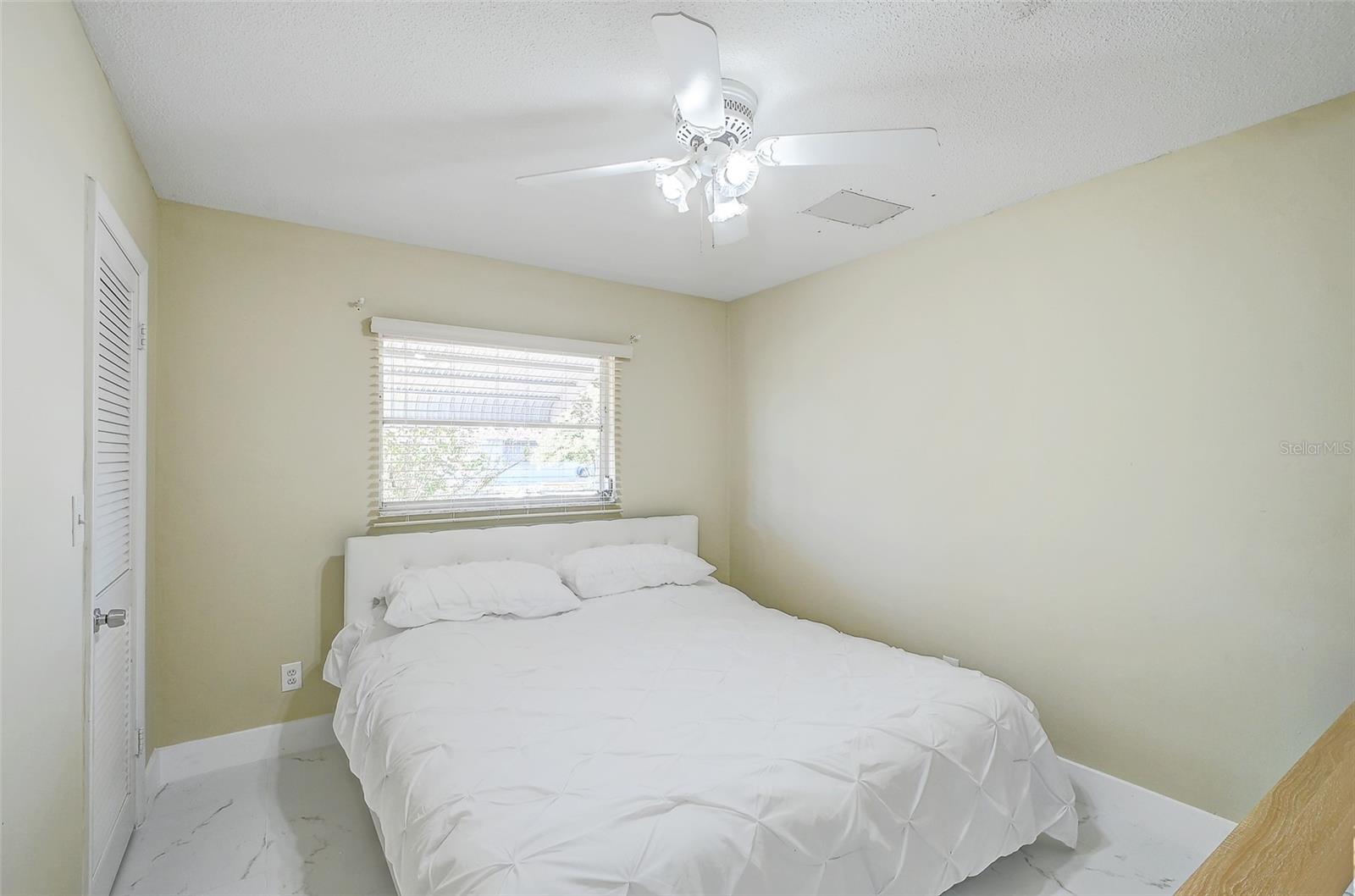 1678 COUNTRY CLUB PKWY, LEHIGH ACRES, FL, 33936