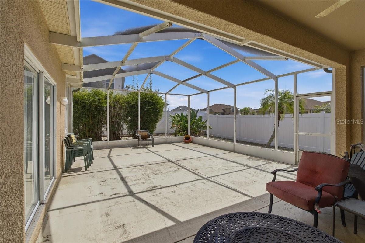 Outside Screened in Lanai