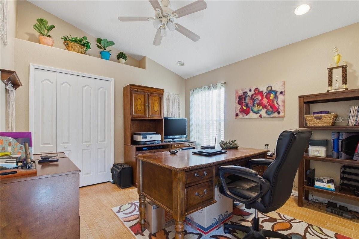 Bedroom 4 off of the familyroom