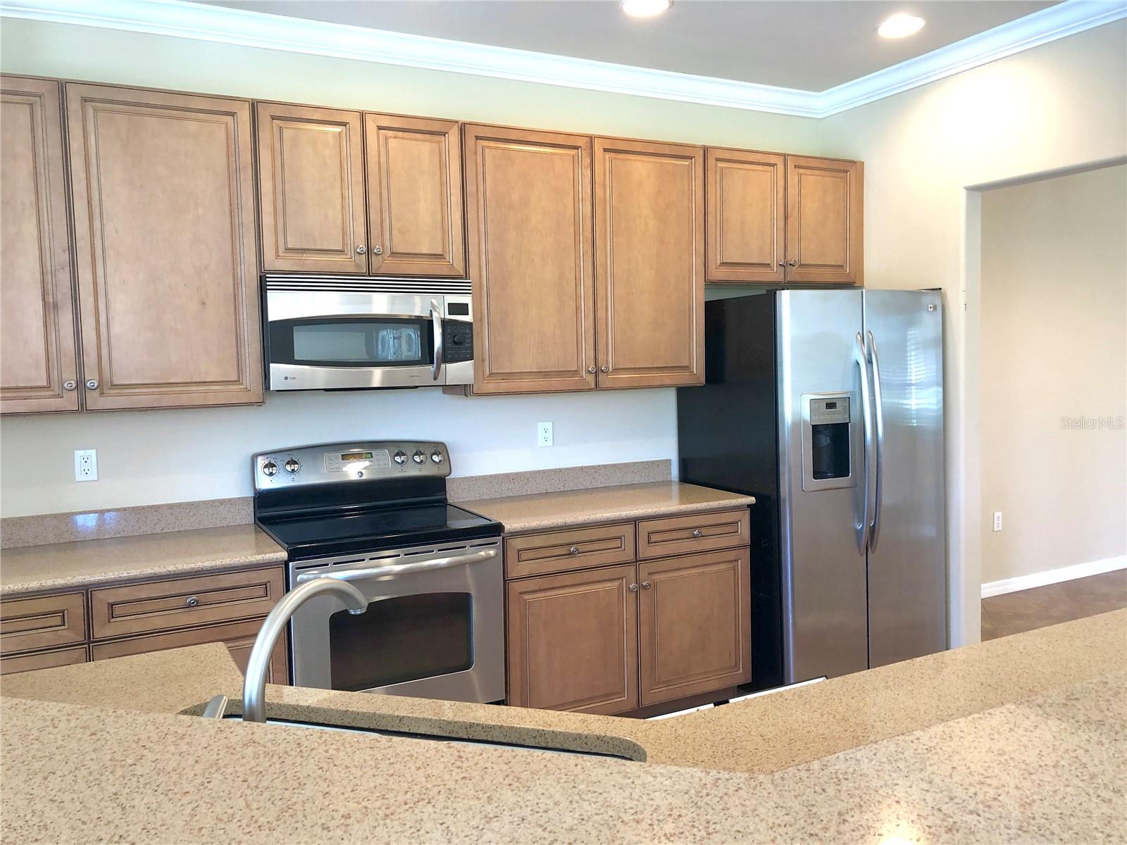 3291 MIDSHIP DR, NORTH FORT MYERS, FL, 33903