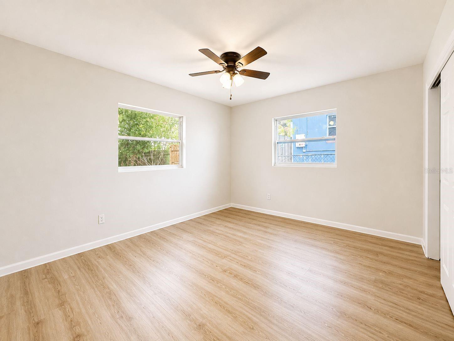 1353 LAKEVIEW RD, CLEARWATER, FL, 33756