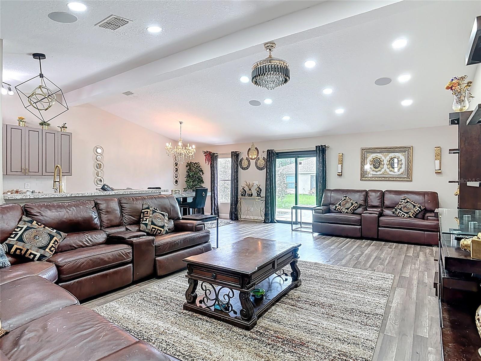 10 RIVIERA ESTATES DR, PALM COAST, FL, 32164