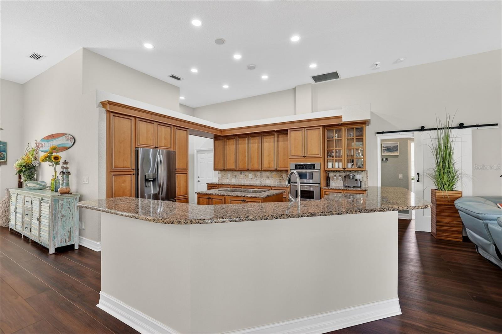 5909 SKIMMER POINT BLVD S, GULFPORT, FL, 33707