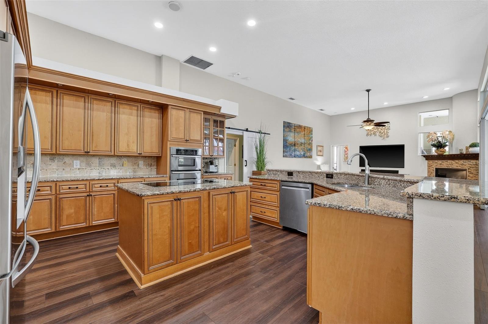 5909 SKIMMER POINT BLVD S, GULFPORT, FL, 33707