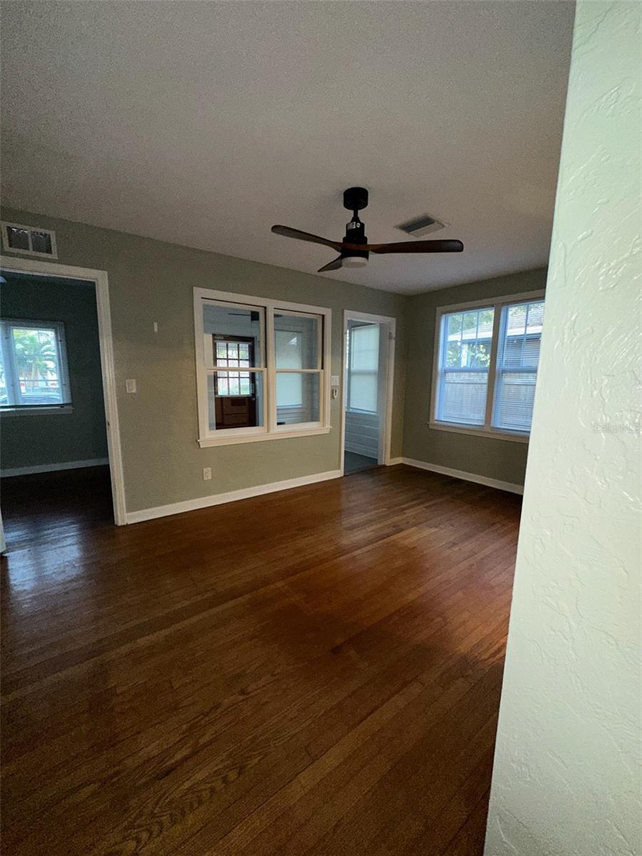 780 27TH AVE N, ST PETERSBURG, FL, 33704