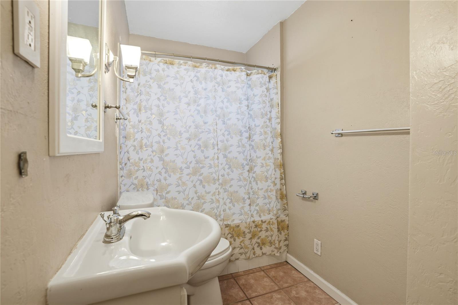 755 ALAMANDA WAY S, ST PETERSBURG, FL, 33705