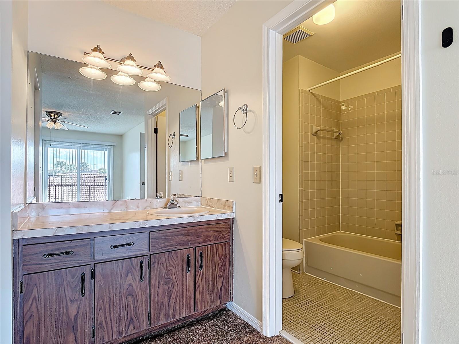 467 HUNTER CIR, KISSIMMEE, FL, 34758