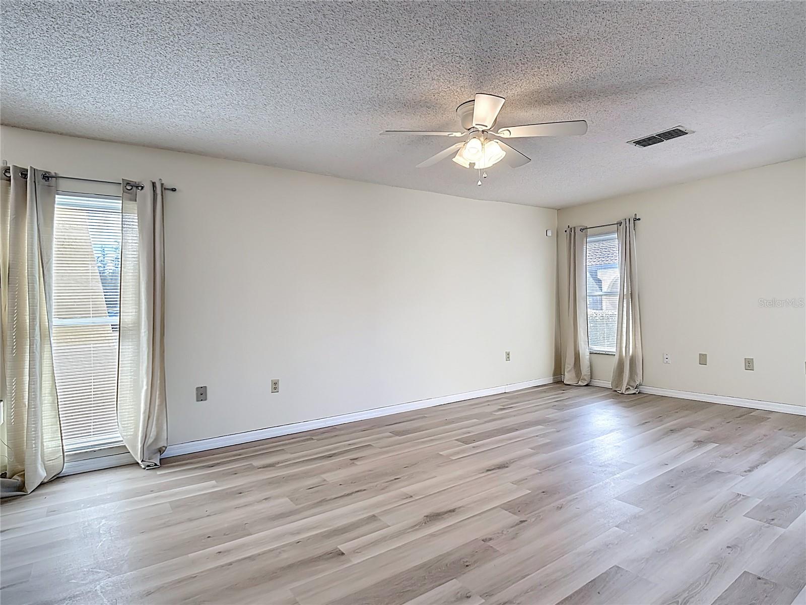 467 HUNTER CIR, KISSIMMEE, FL, 34758