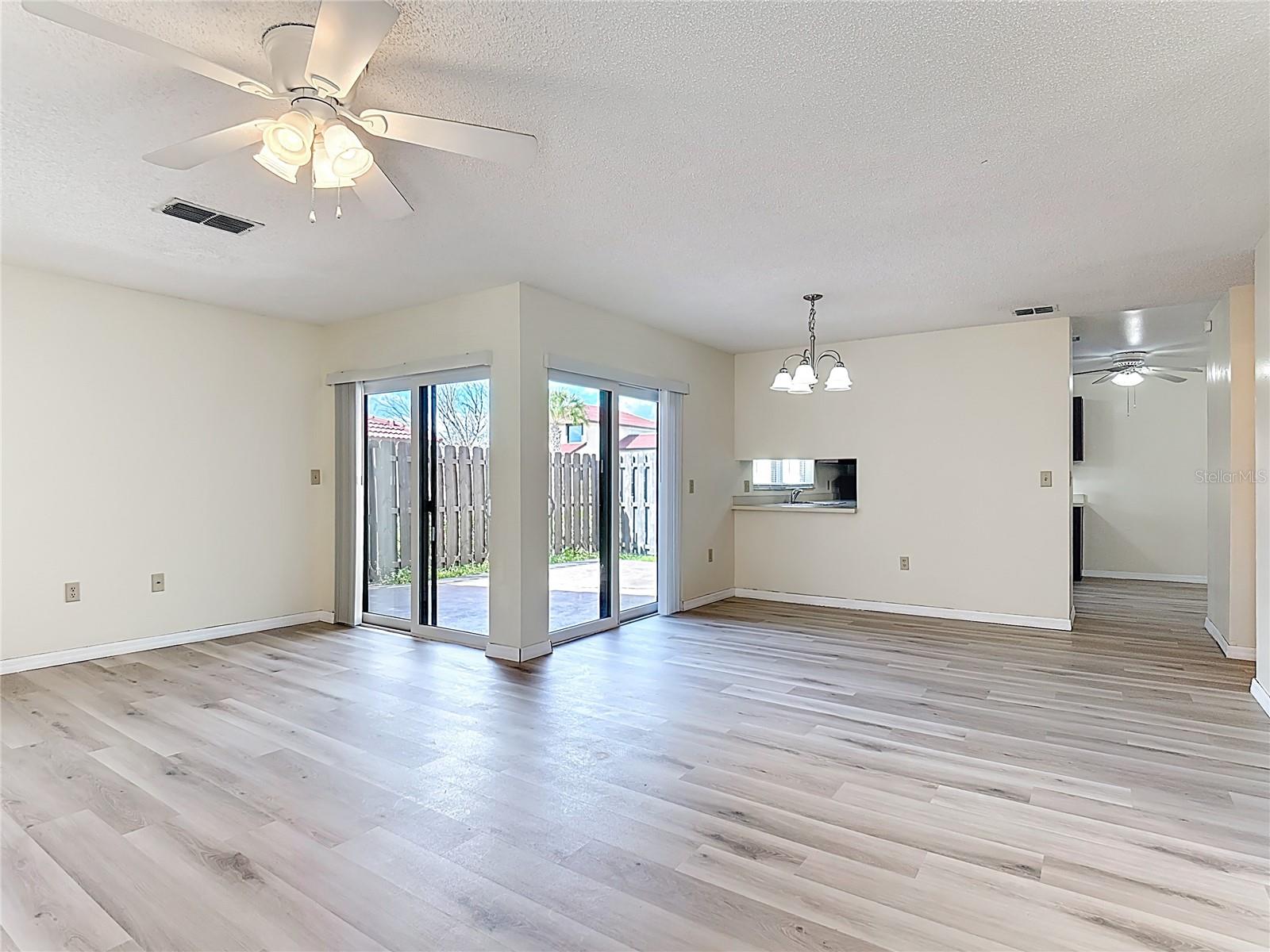 467 HUNTER CIR, KISSIMMEE, FL, 34758