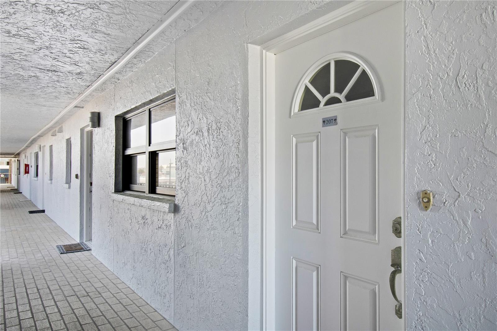 14001 GULF BLVD #207, MADEIRA BEACH, FL, 33708