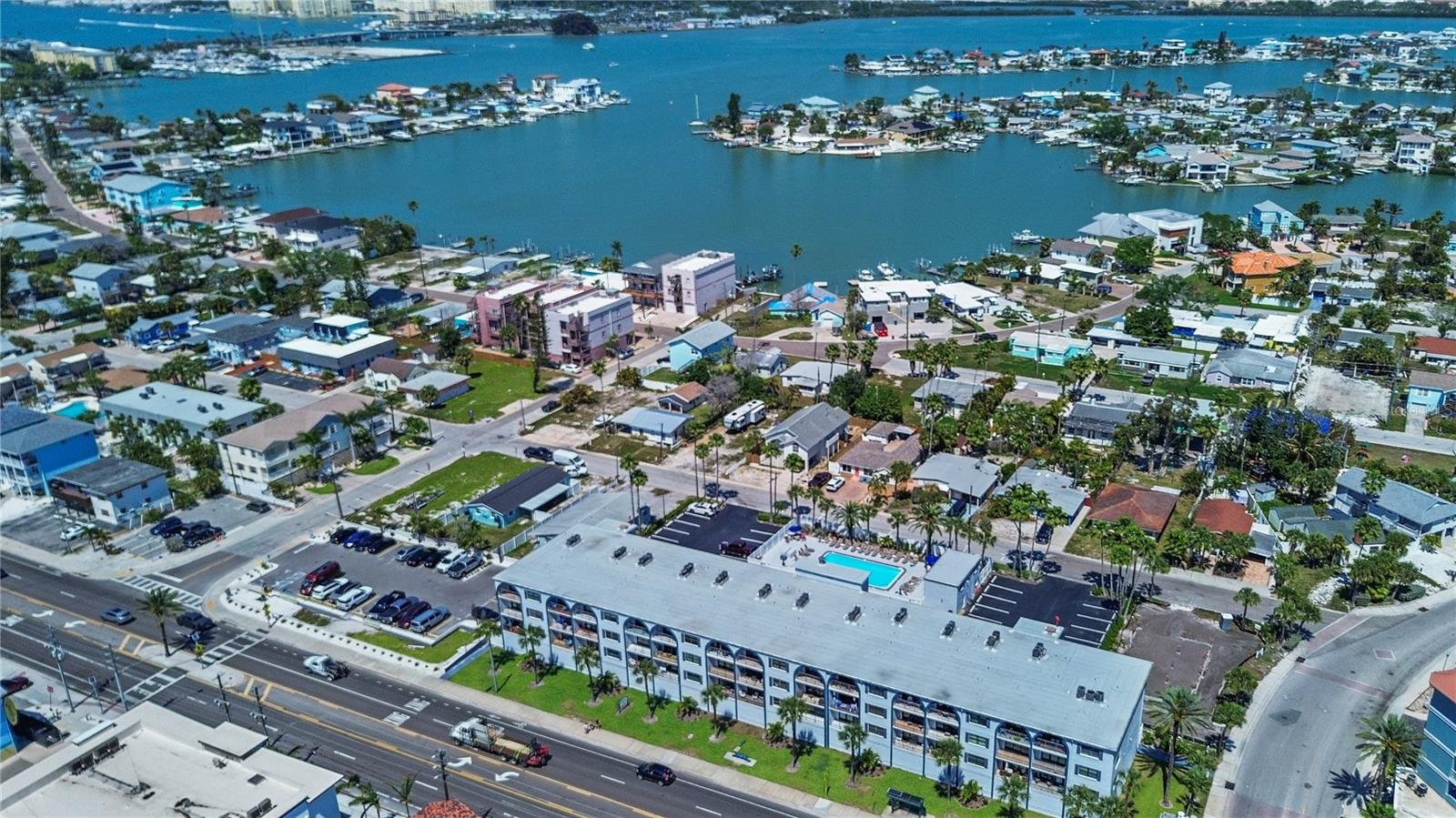 14001 GULF BLVD #207, MADEIRA BEACH, FL, 33708