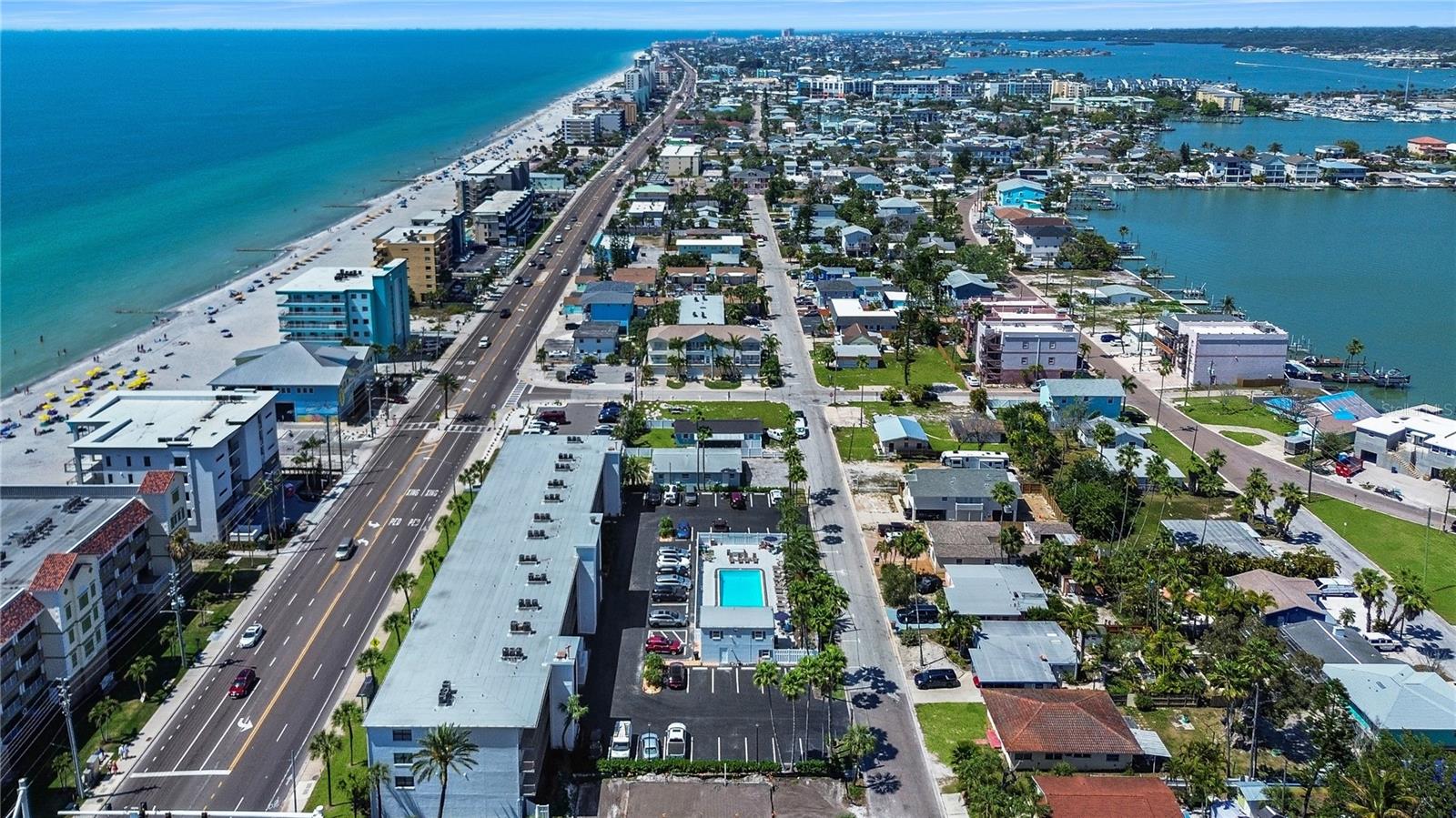 14001 GULF BLVD #207, MADEIRA BEACH, FL, 33708