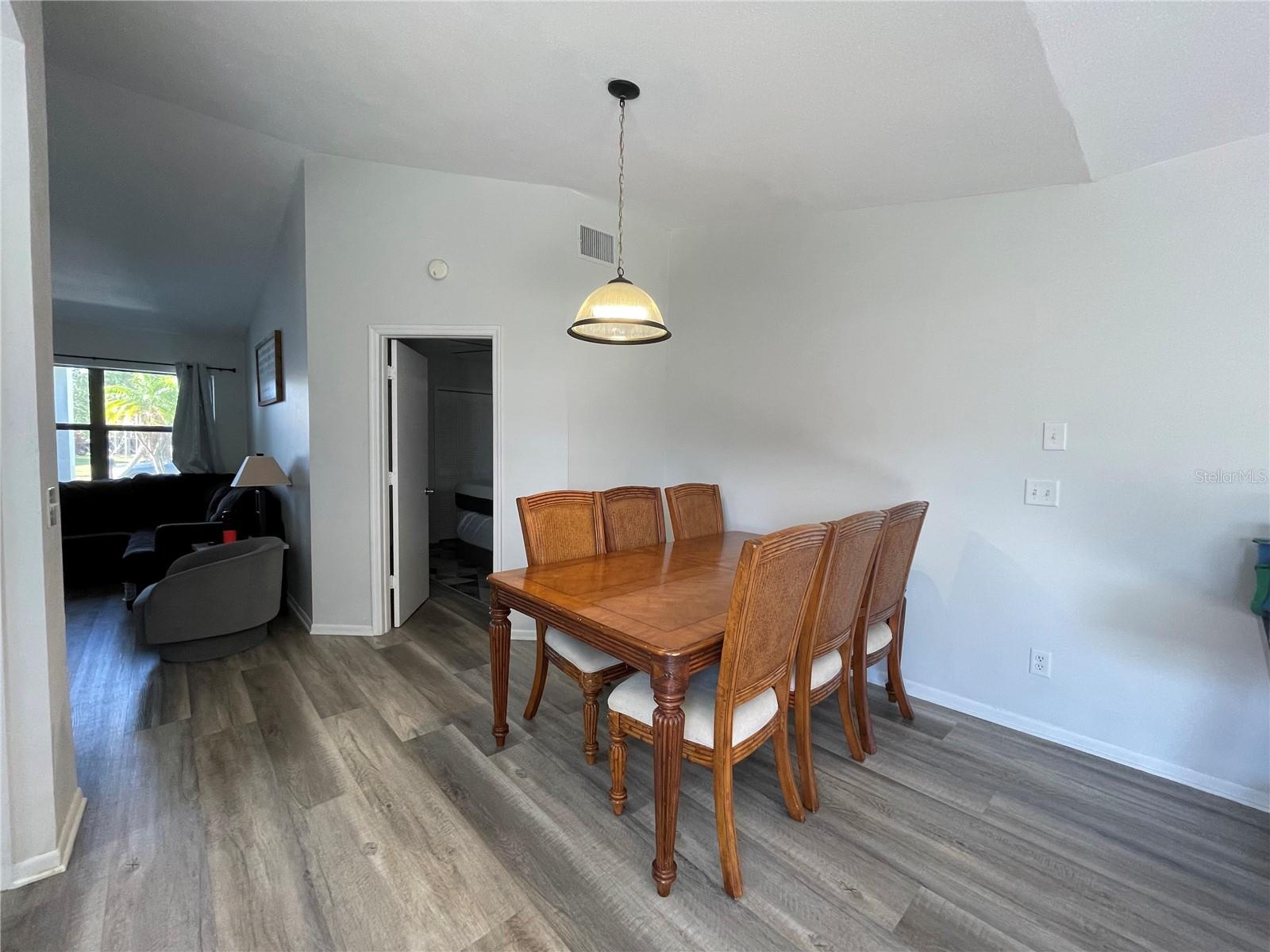 7199 121ST TER, LARGO, FL, 33773
