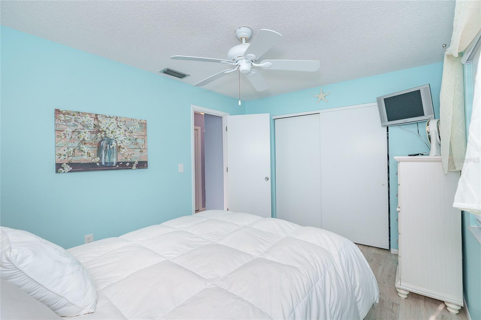 203 HIGH POINT DR #203B, ENGLEWOOD, FL, 34223