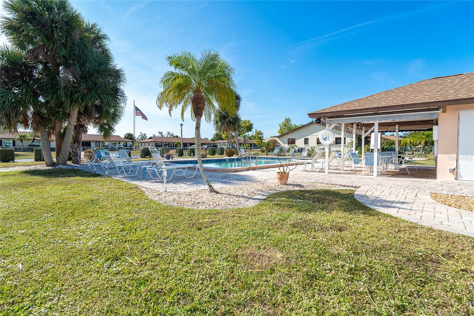 203 HIGH POINT DR #203B, ENGLEWOOD, FL, 34223