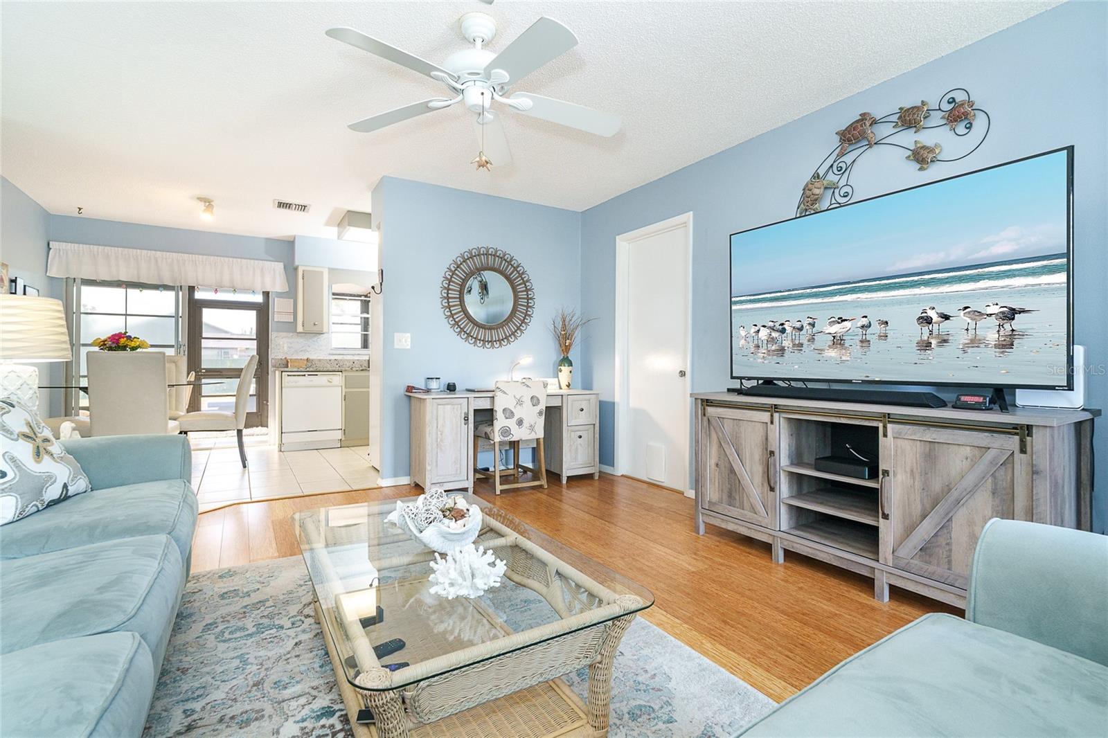 203 HIGH POINT DR #203B, ENGLEWOOD, FL, 34223