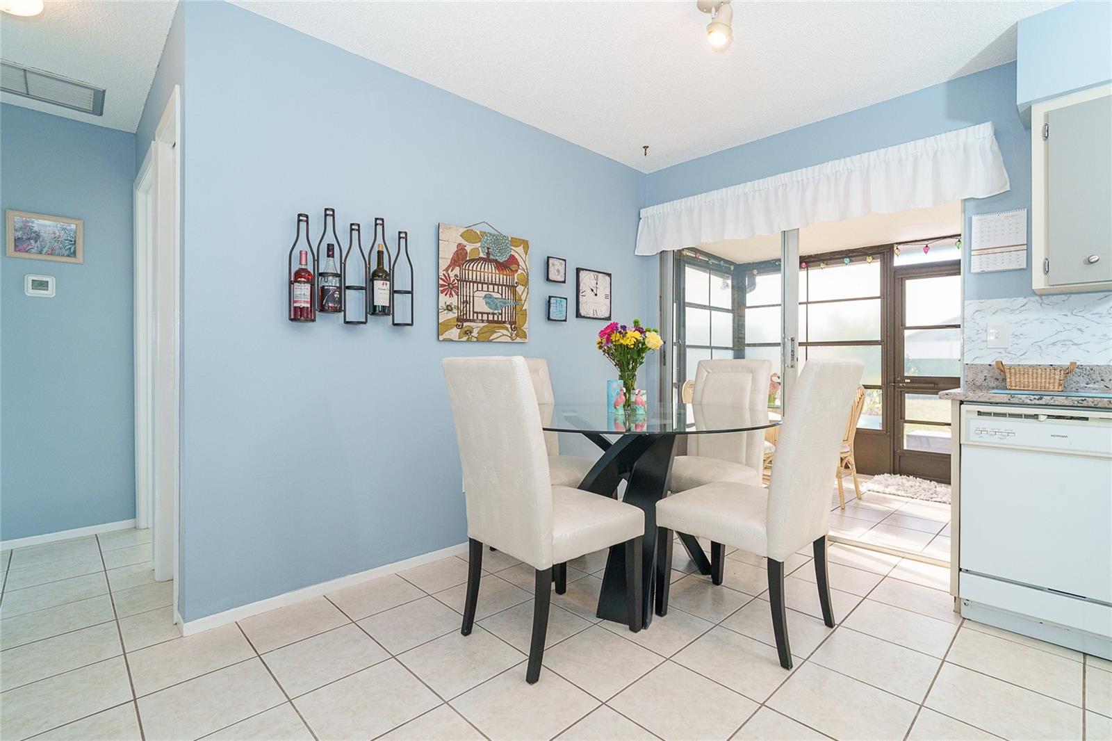 203 HIGH POINT DR #203B, ENGLEWOOD, FL, 34223