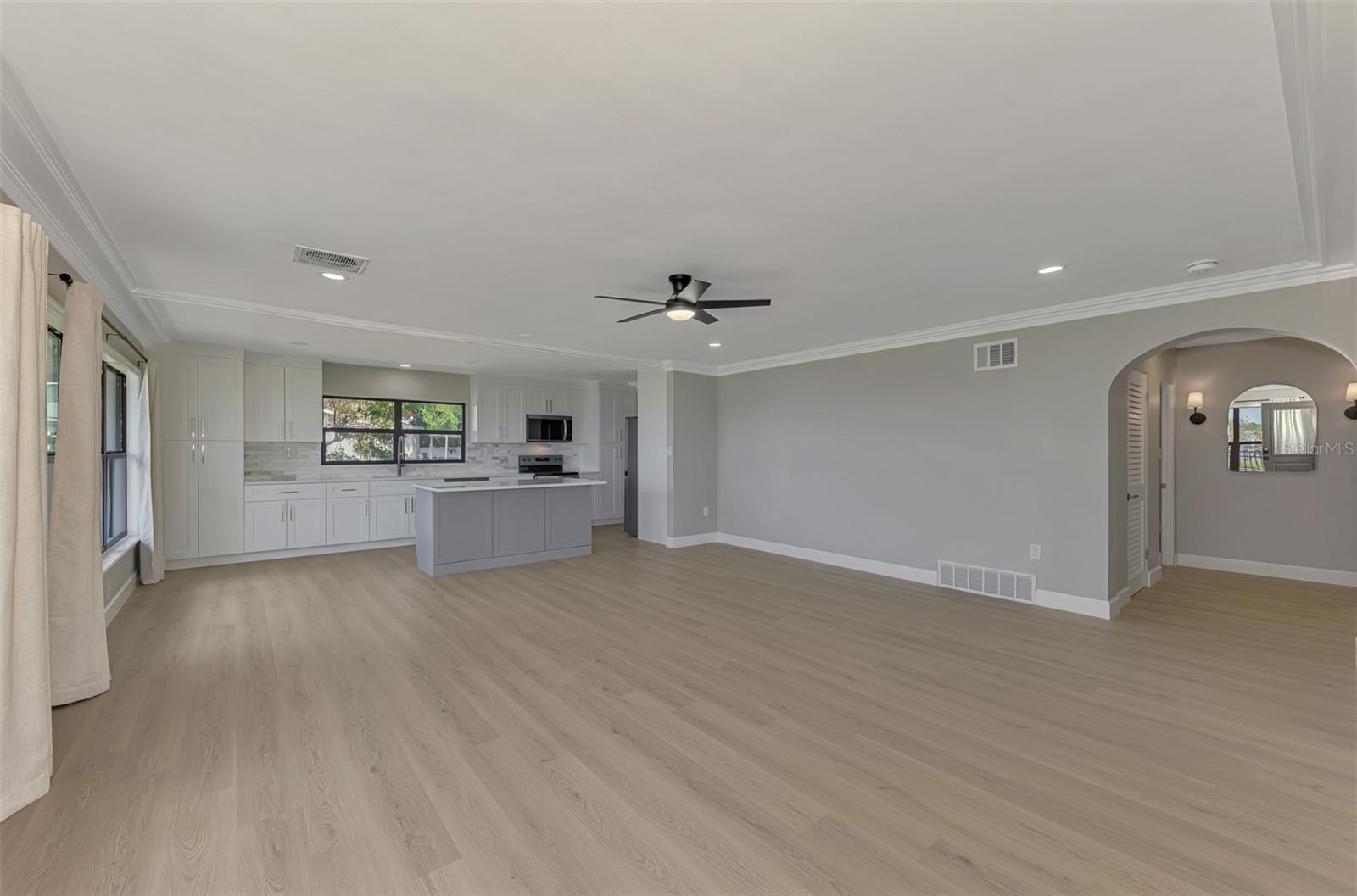 1822 RIVERSIDE DR E, BRADENTON, FL, 34208