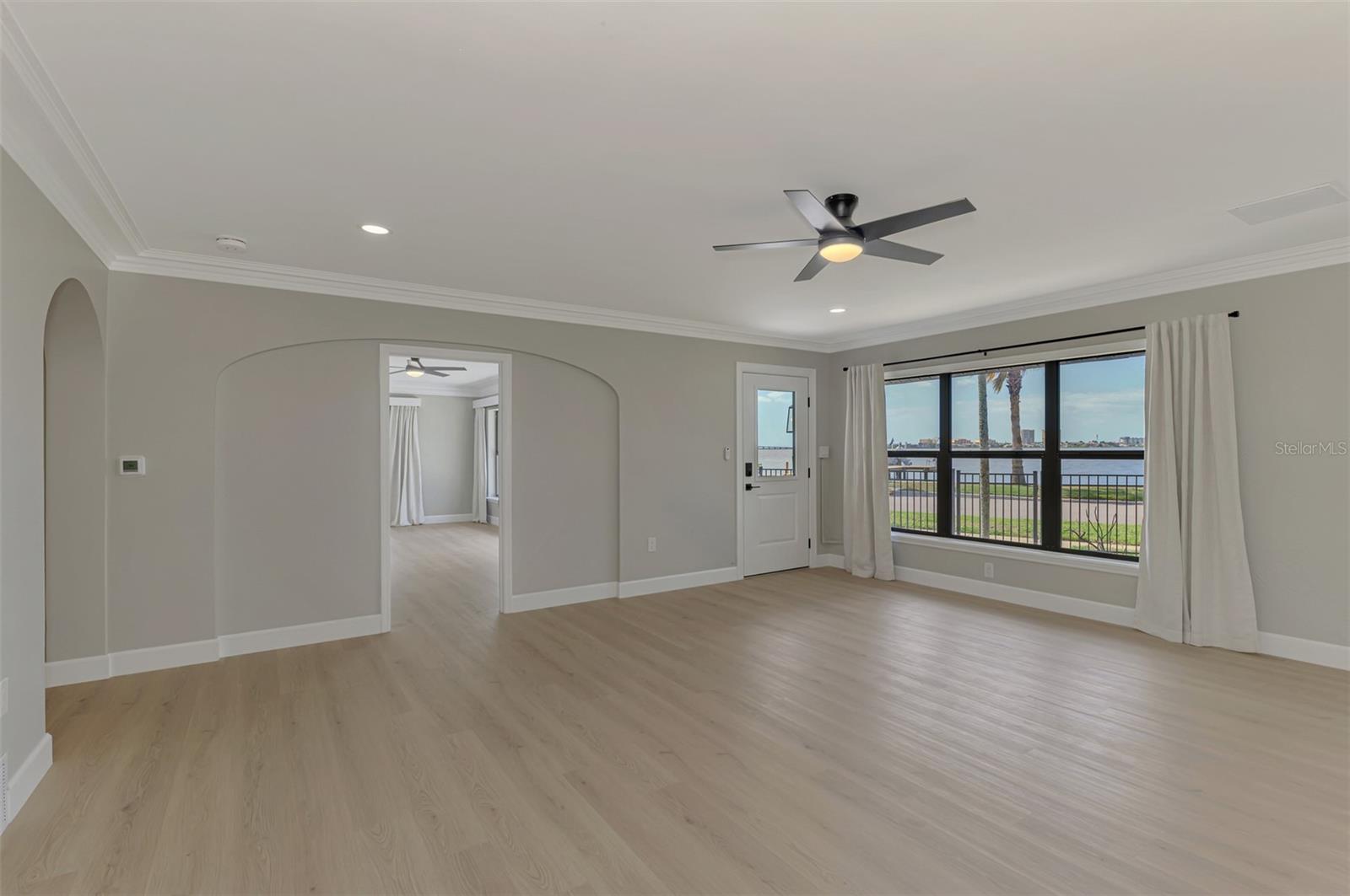 1822 RIVERSIDE DR E, BRADENTON, FL, 34208