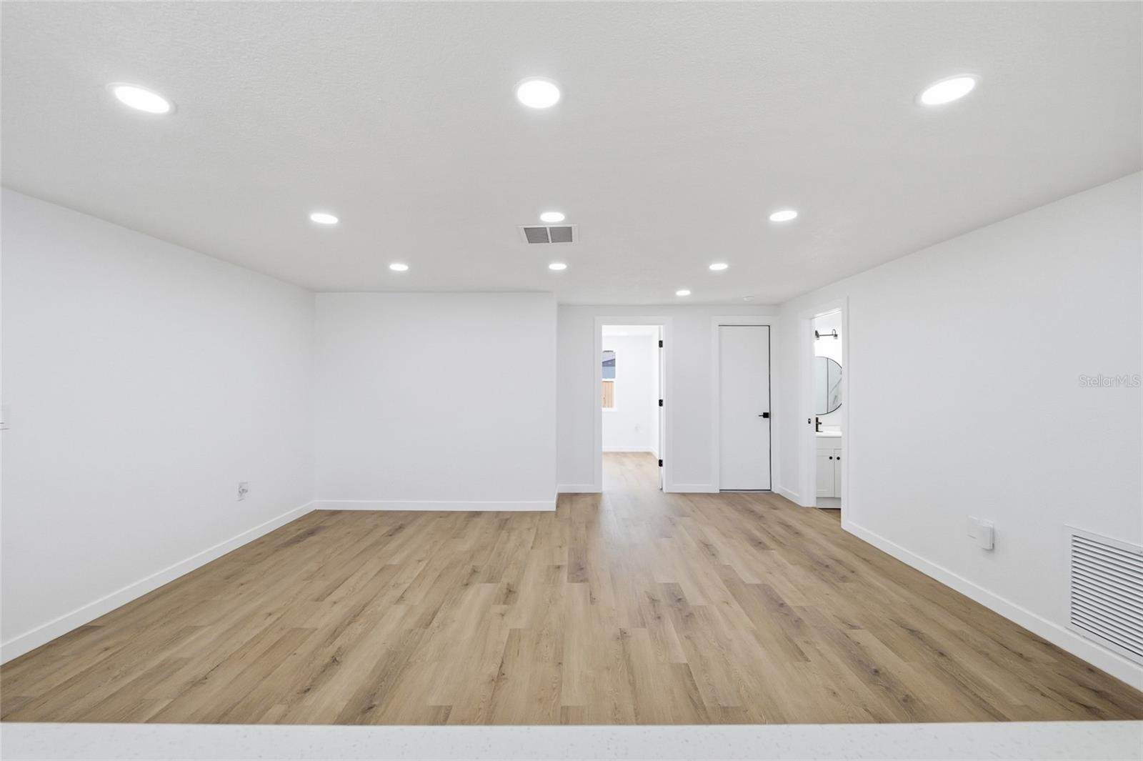 6436 SUTHERLAND AVE, NEW PORT RICHEY, FL, 34653