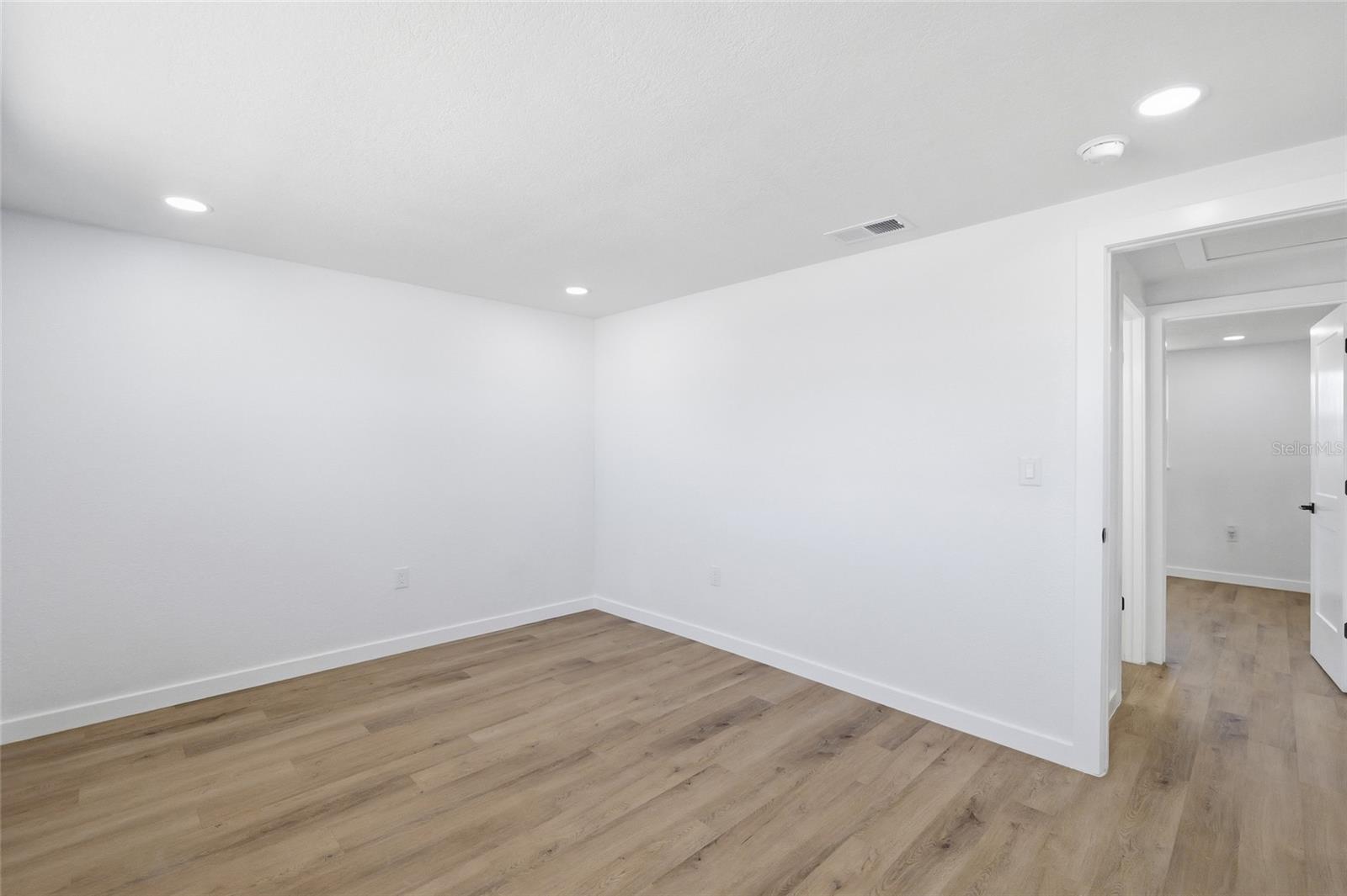 6436 SUTHERLAND AVE, NEW PORT RICHEY, FL, 34653