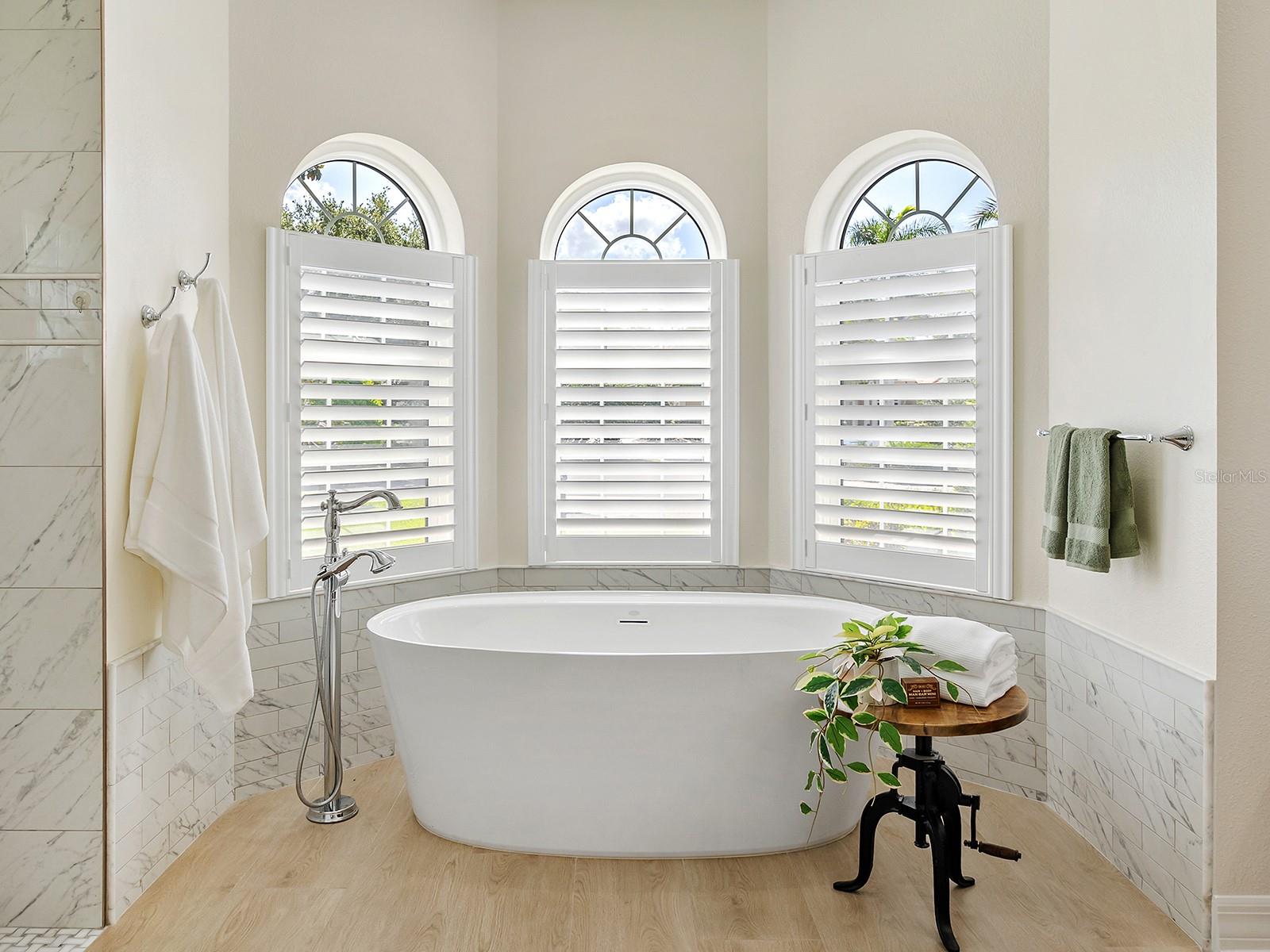 7003 PORTMARNOCK PL, LAKEWOOD RANCH, FL, 34202