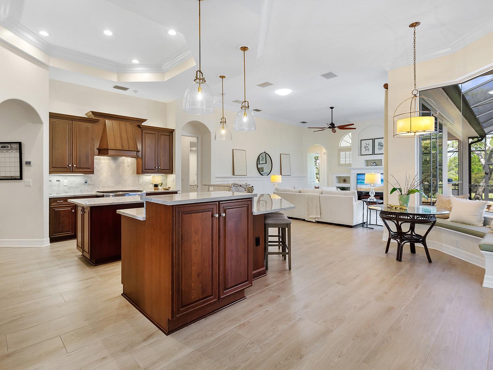 7003 PORTMARNOCK PL, LAKEWOOD RANCH, FL, 34202