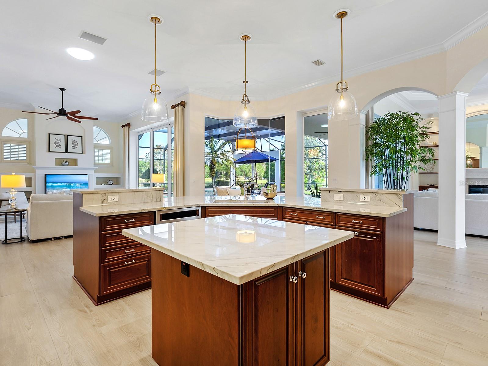 7003 PORTMARNOCK PL, LAKEWOOD RANCH, FL, 34202