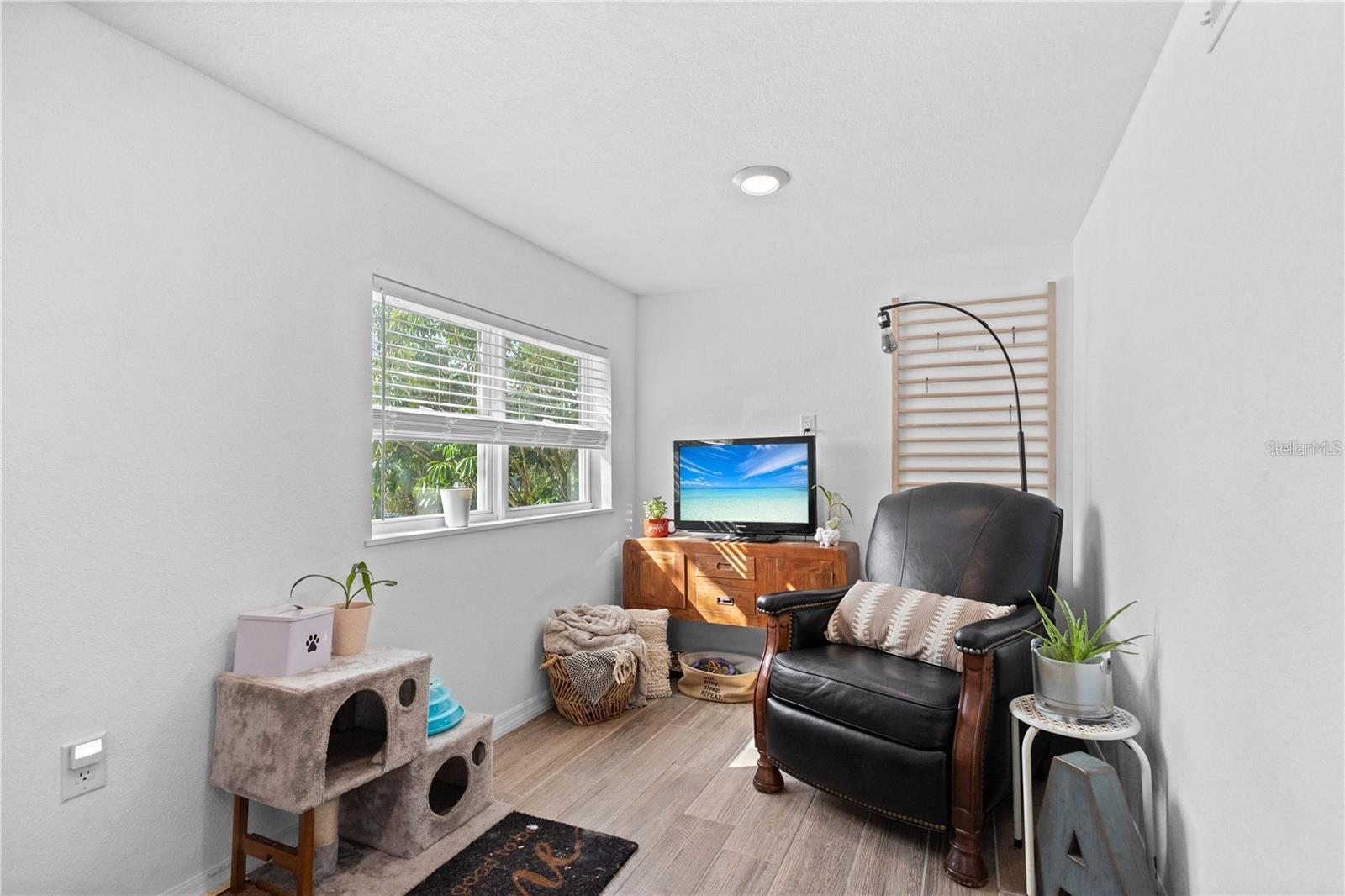 2915 LYNNHURST ST, SARASOTA, FL, 34239