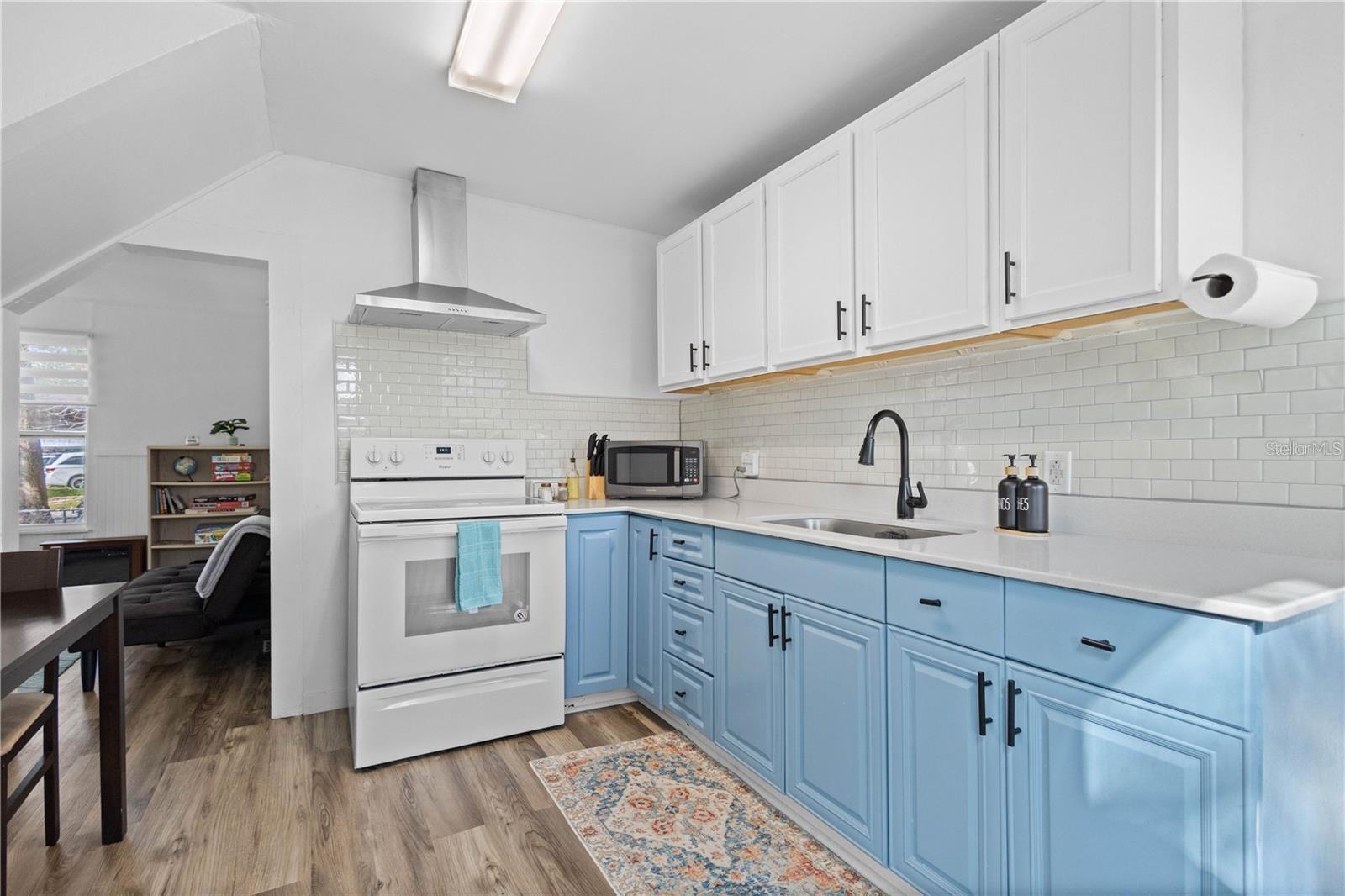 2915 LYNNHURST ST, SARASOTA, FL, 34239