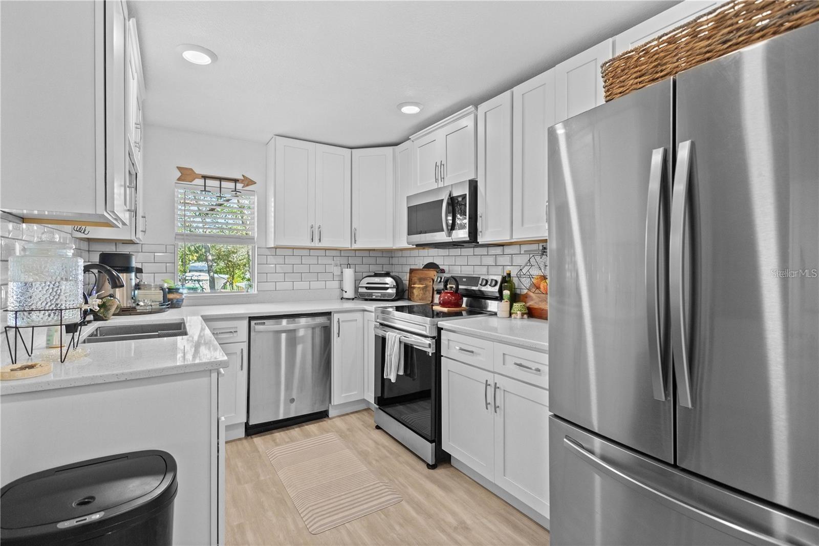 2915 LYNNHURST ST, SARASOTA, FL, 34239