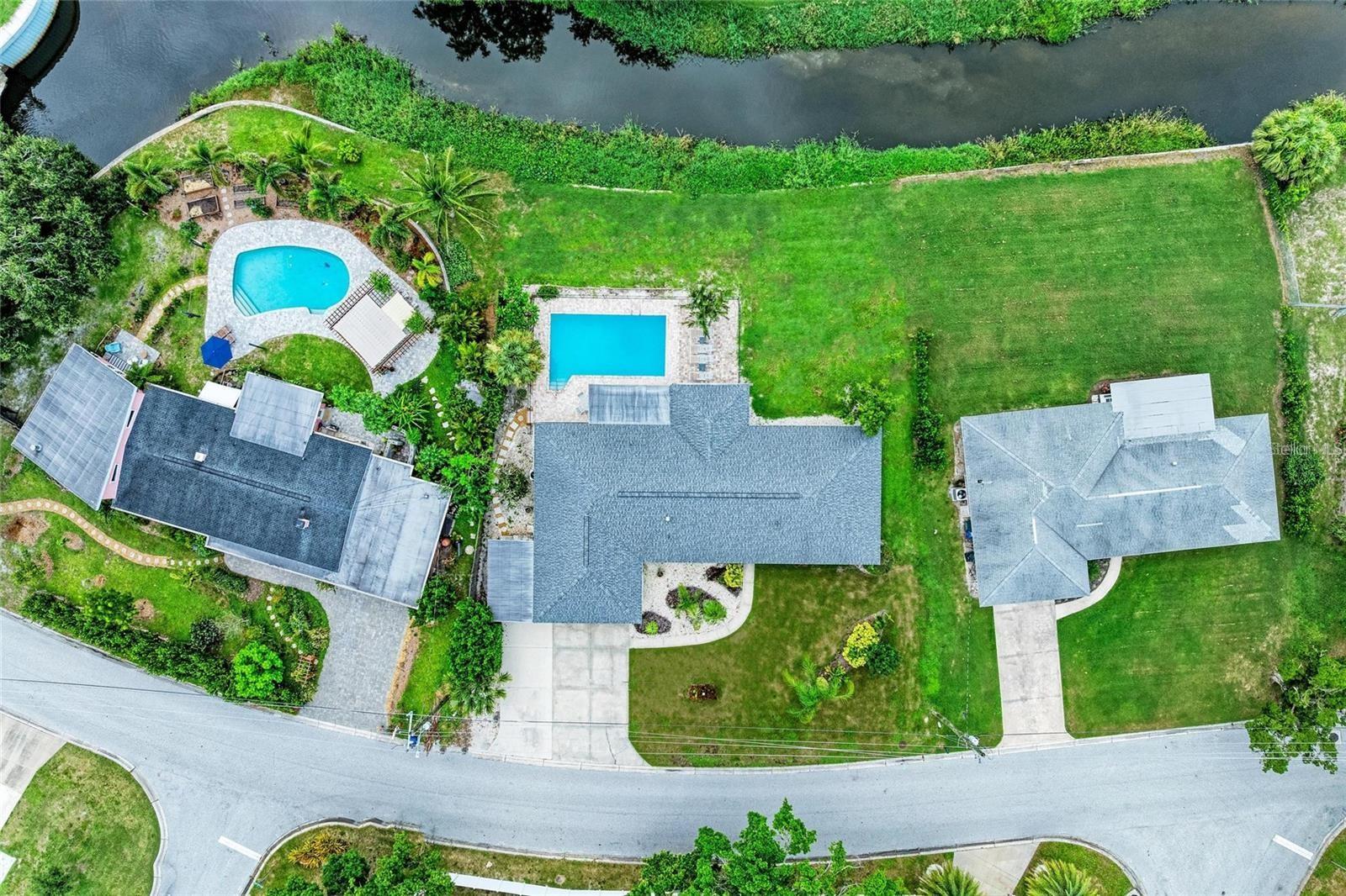 2705 S BRINK AVE, SARASOTA, FL, 34239