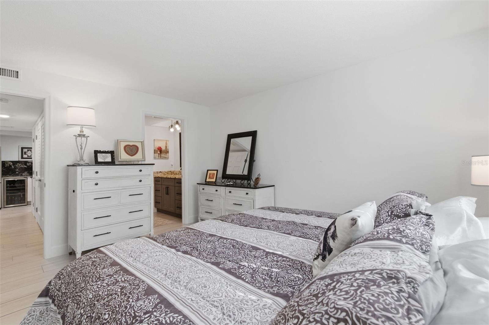2473 KINGFISHER LN #I102, CLEARWATER, FL, 33762