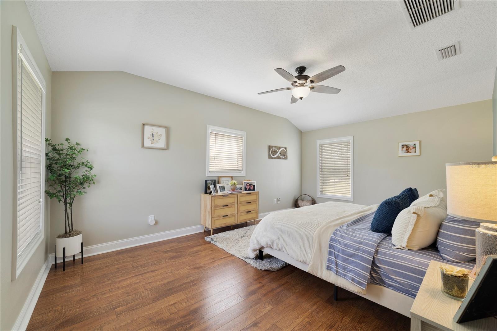 1070 LAKE ASHBY RD, NEW SMYRNA BEACH, FL, 32168